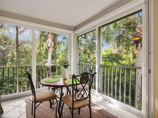 3281 Crossings CT 202, Bonita Springs, FL 34134