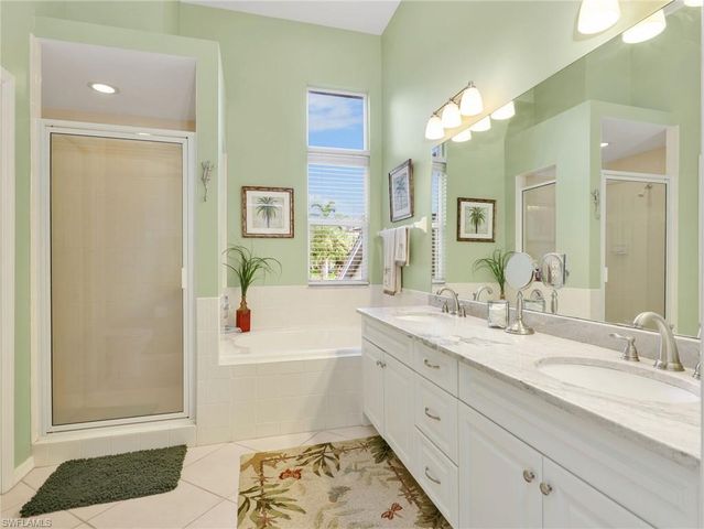 3281 Crossings CT 202, Bonita Springs, FL 34134