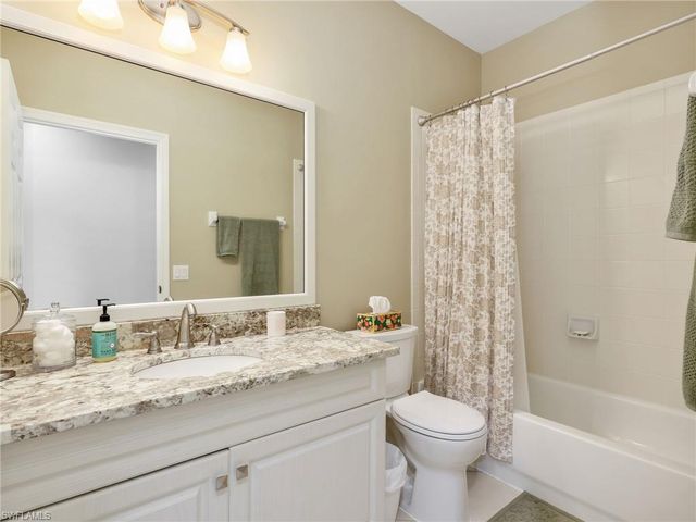 3281 Crossings CT 202, Bonita Springs, FL 34134