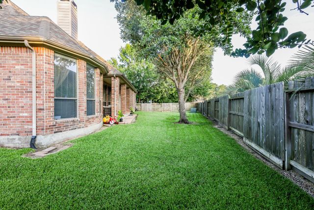 17007 Thomastone Lane, Humble, TX 77346