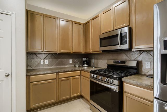 6147 Yorktown Meadow Lane, Houston, TX 77084