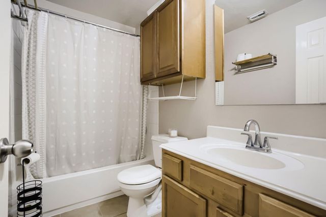 6147 Yorktown Meadow Lane, Houston, TX 77084