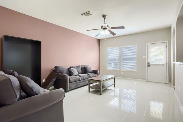 6147 Yorktown Meadow Lane, Houston, TX 77084