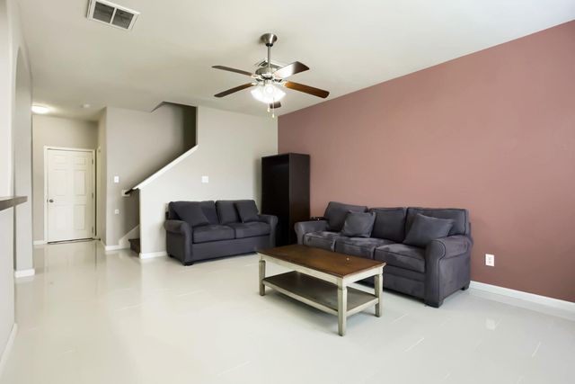 6147 Yorktown Meadow Lane, Houston, TX 77084