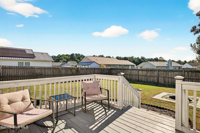 109 Jenna Rea Road, Hubert, NC 28539