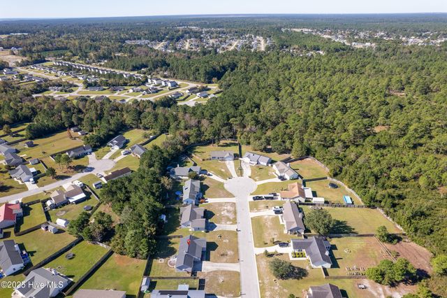 109 Jenna Rea Road, Hubert, NC 28539