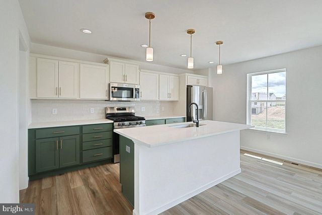 BLACK CHERRY PLAN AT STONE MILL ESTATES, Duncannon, PA 17020