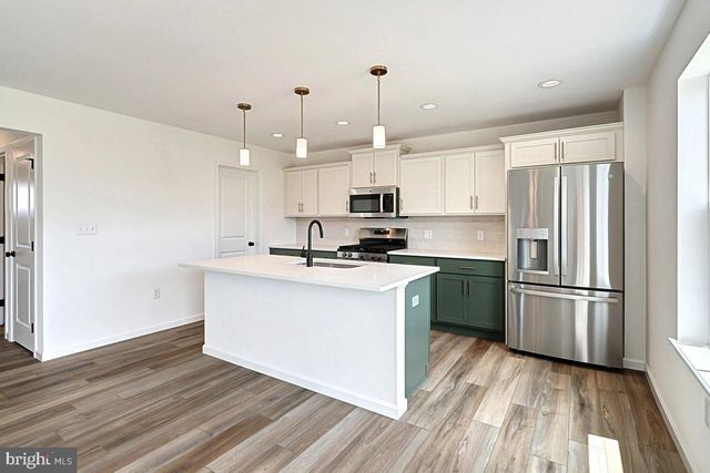 BLACK CHERRY PLAN AT STONE MILL ESTATES, Duncannon, PA 17020