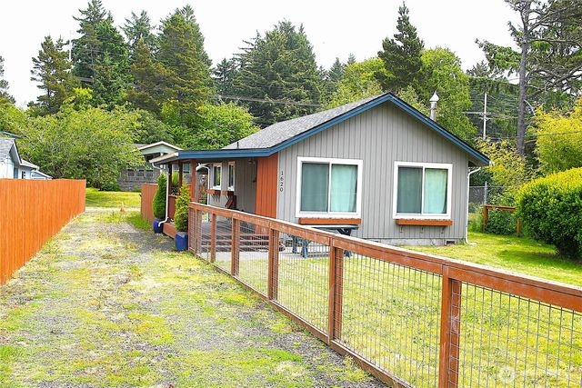 1620 S Ocosta Street, Westport, WA 98595