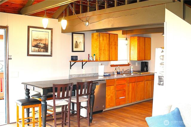 1620 S Ocosta Street, Westport, WA 98595