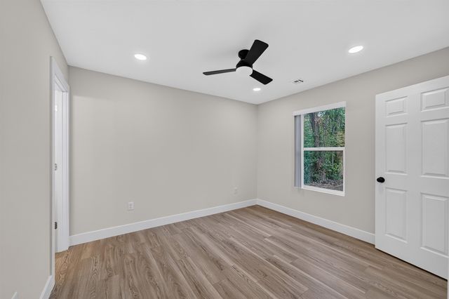 1745 N Chautauqua, Wichita, KS 67214