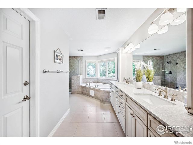 535 Sawtooth Point, Lafayette, CO 80026