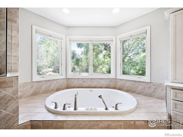 535 Sawtooth Point, Lafayette, CO 80026