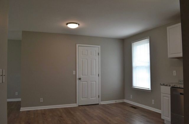 401 Watts Dr, Columbia, TN 38401