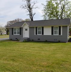 401 Watts Dr, Columbia, TN 38401