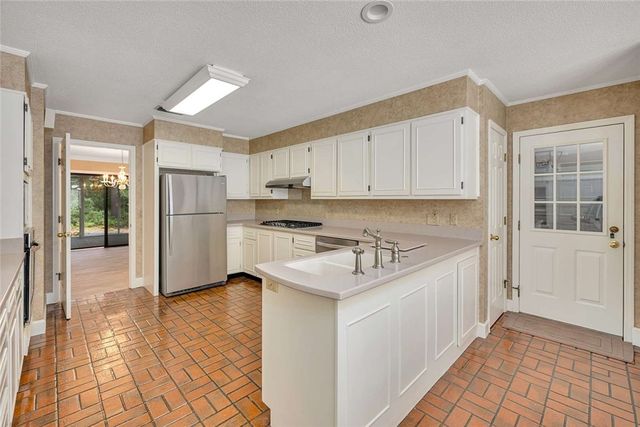 121 Shore Rush Drive, St Simons Island, GA 31522