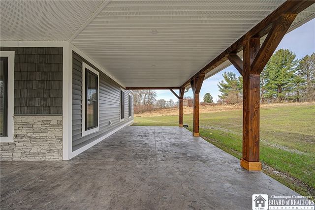 2949 West Oak Hill Rd, Ellicott, NY 14701