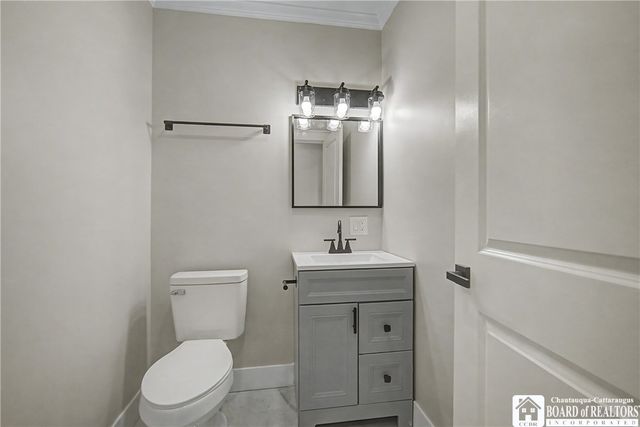 2949 West Oak Hill Rd, Ellicott, NY 14701