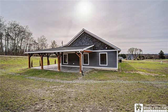 2949 West Oak Hill Rd, Ellicott, NY 14701