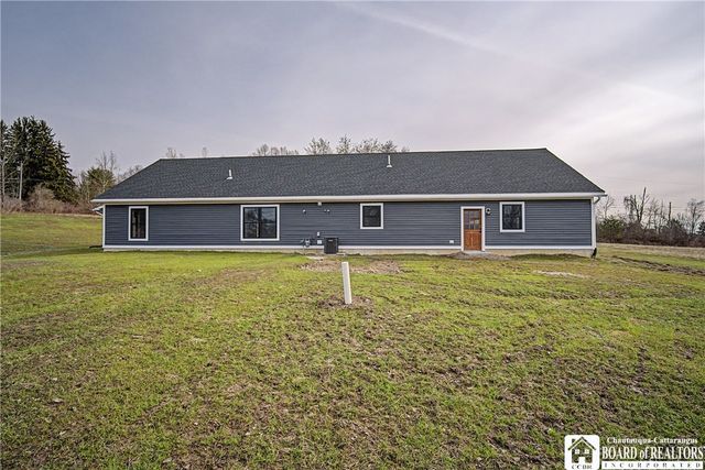 2949 West Oak Hill Rd, Ellicott, NY 14701