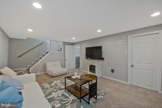 7219 KIDMORE LN, Lanham, MD 20706