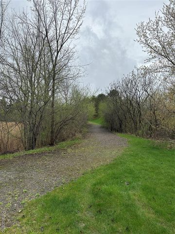 49627 Draper Circle, Plymouth, MI 48170