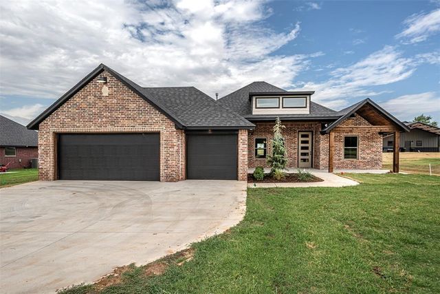 1106 County Street 2958, Tuttle, OK 73089