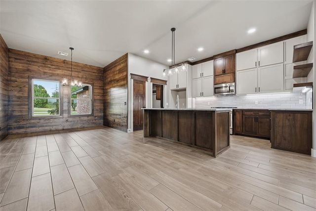 1106 County Street 2958, Tuttle, OK 73089