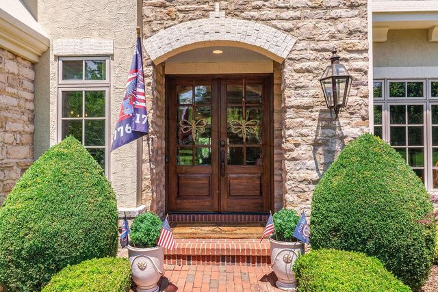 2462 Lane Road, Columbus, OH 43220