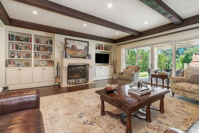 2462 Lane Road, Columbus, OH 43220