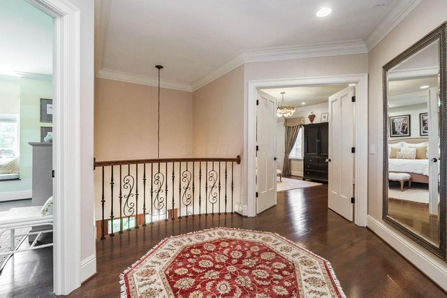 2462 Lane Road, Columbus, OH 43220