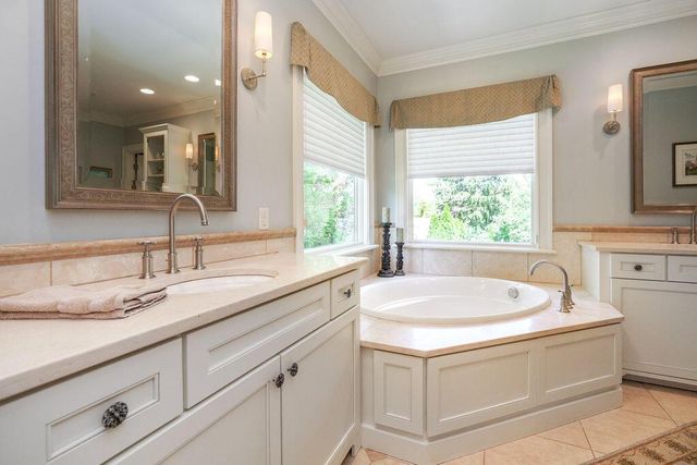 2462 Lane Road, Columbus, OH 43220