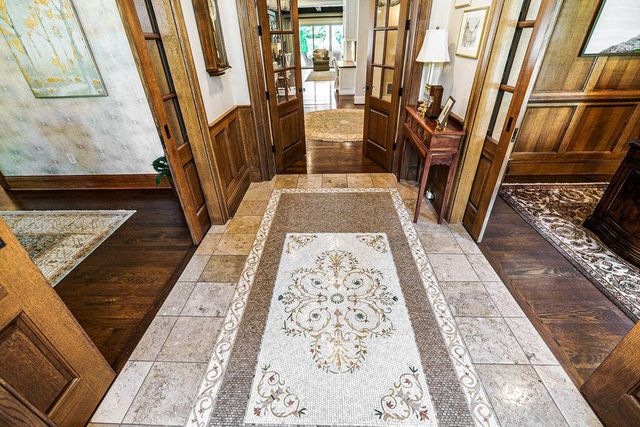 2462 Lane Road, Columbus, OH 43220