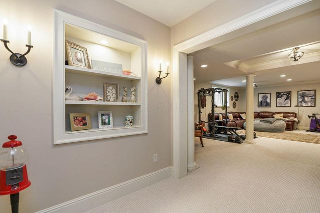 2462 Lane Road, Columbus, OH 43220