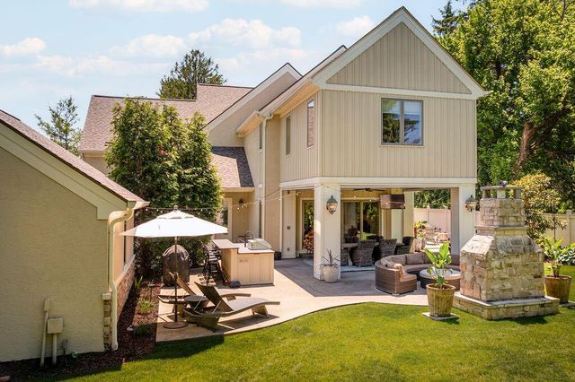 2462 Lane Road, Columbus, OH 43220