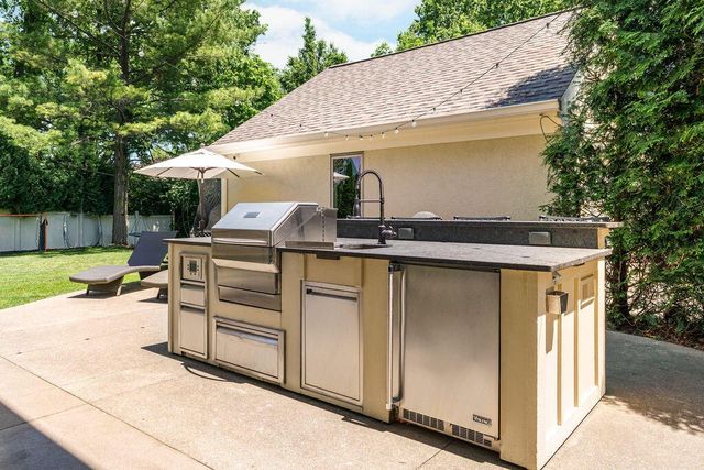 2462 Lane Road, Columbus, OH 43220