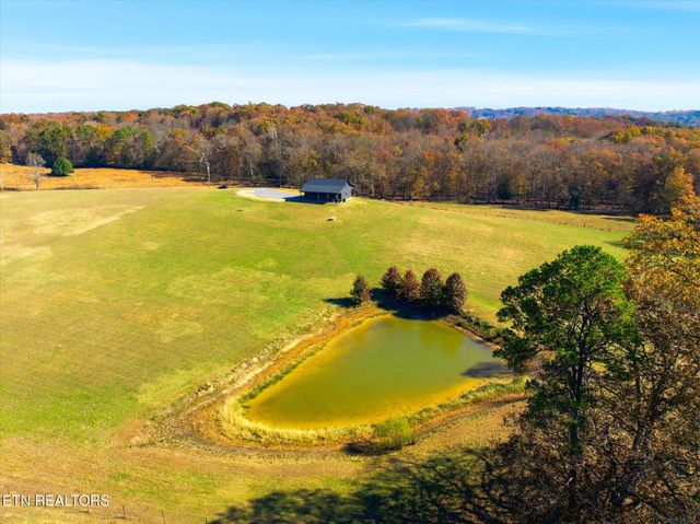 244 County Road 709, Riceville, TN 37370