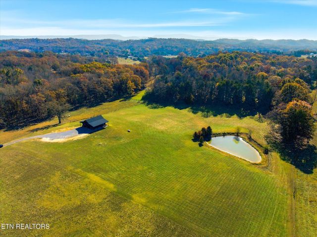 244 County Road 709, Riceville, TN 37370