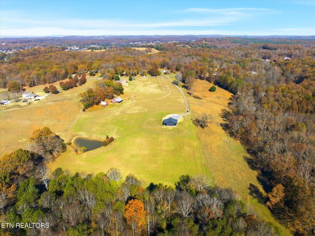 244 County Road 709, Riceville, TN 37370