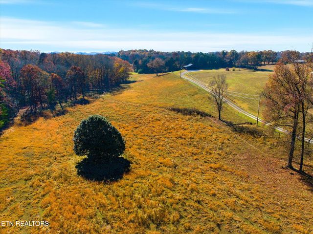 244 County Road 709, Riceville, TN 37370