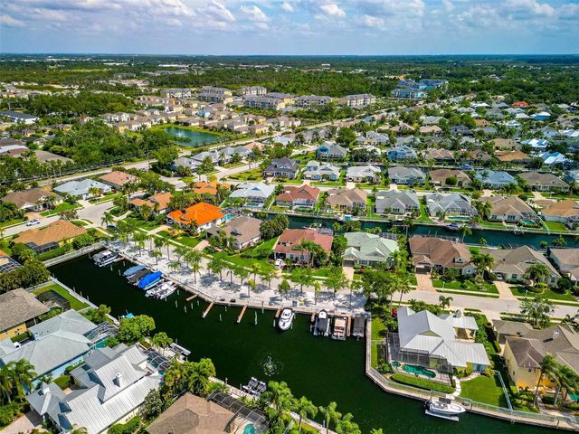 201 AMERICAS CUP BOULEVARD, Bradenton, FL 34208