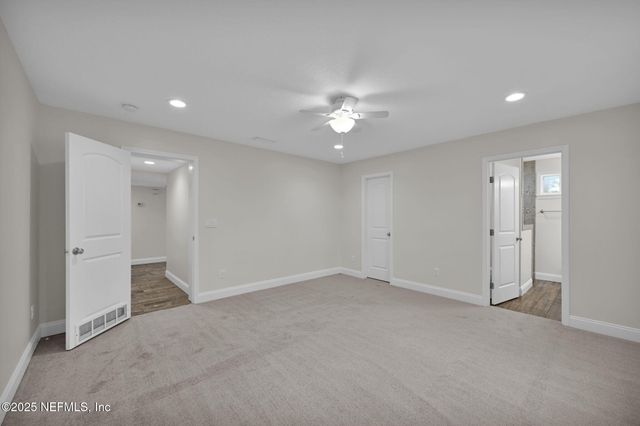 1305 13TH Avenue N, Jacksonville Beach, FL 32250