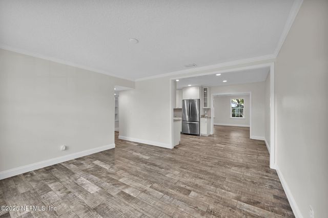 1305 13TH Avenue N, Jacksonville Beach, FL 32250