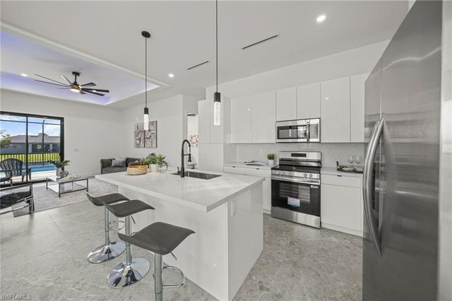 1806 NW 21st AVE, Cape Coral, FL 33993