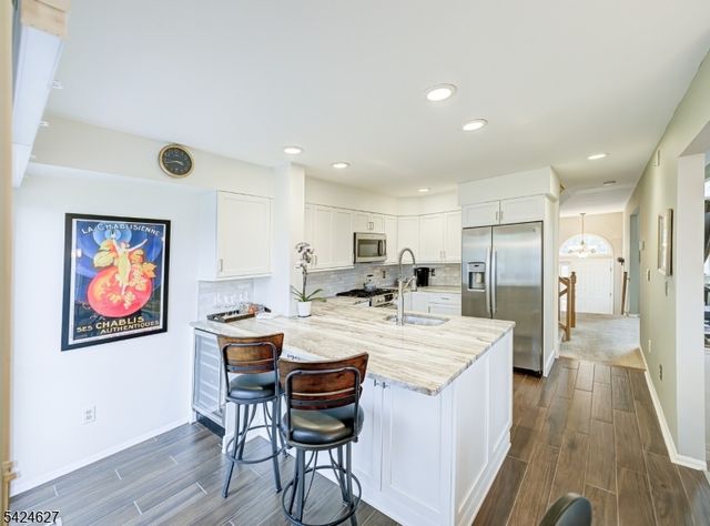 4 Erin Way, Lincoln Park Boro, NJ 07035