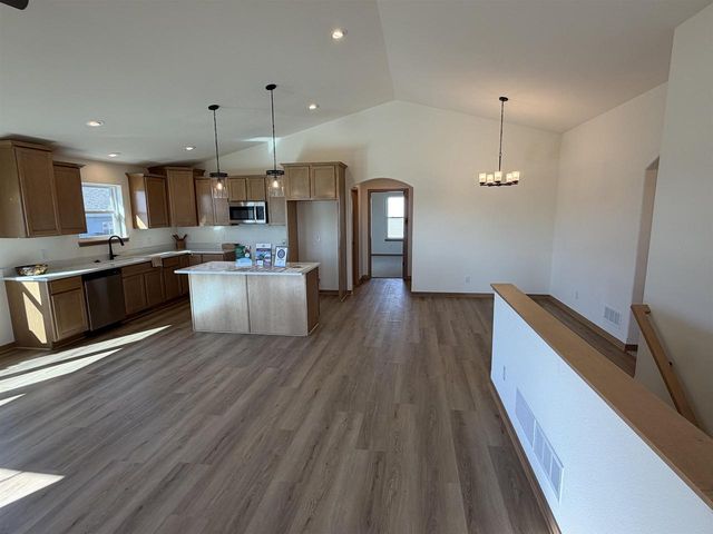 5825 Bridle Way, Madison, WI 53718