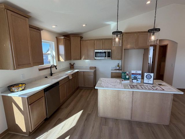 5825 Bridle Way, Madison, WI 53718