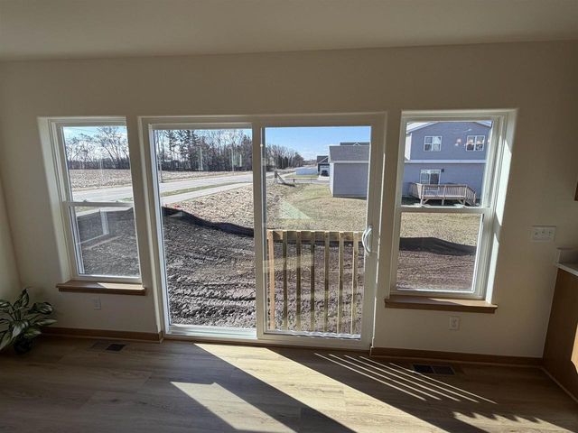 5825 Bridle Way, Madison, WI 53718