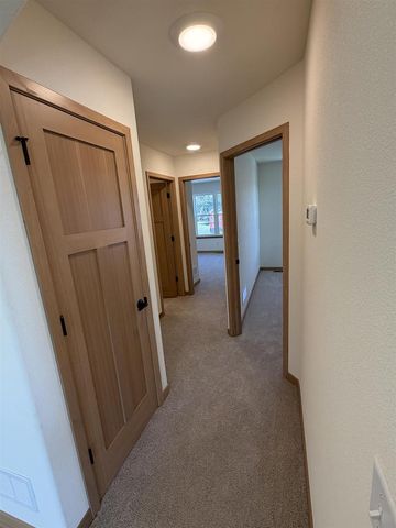 5825 Bridle Way, Madison, WI 53718