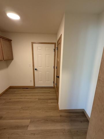 5825 Bridle Way, Madison, WI 53718